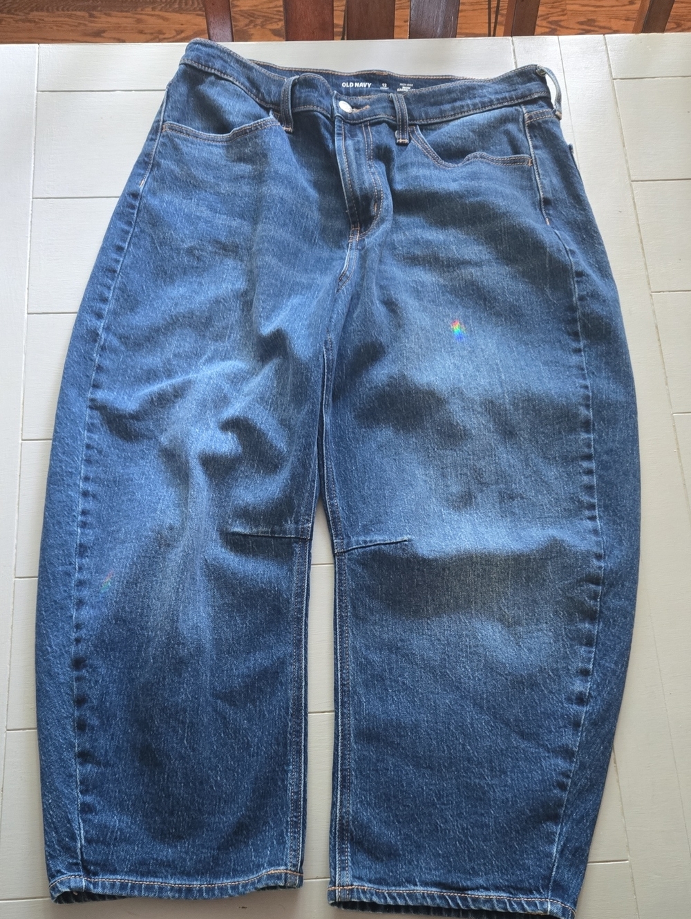 2 Pairs of Old Navy High Waisted Wow Barrel Ankle Jeans